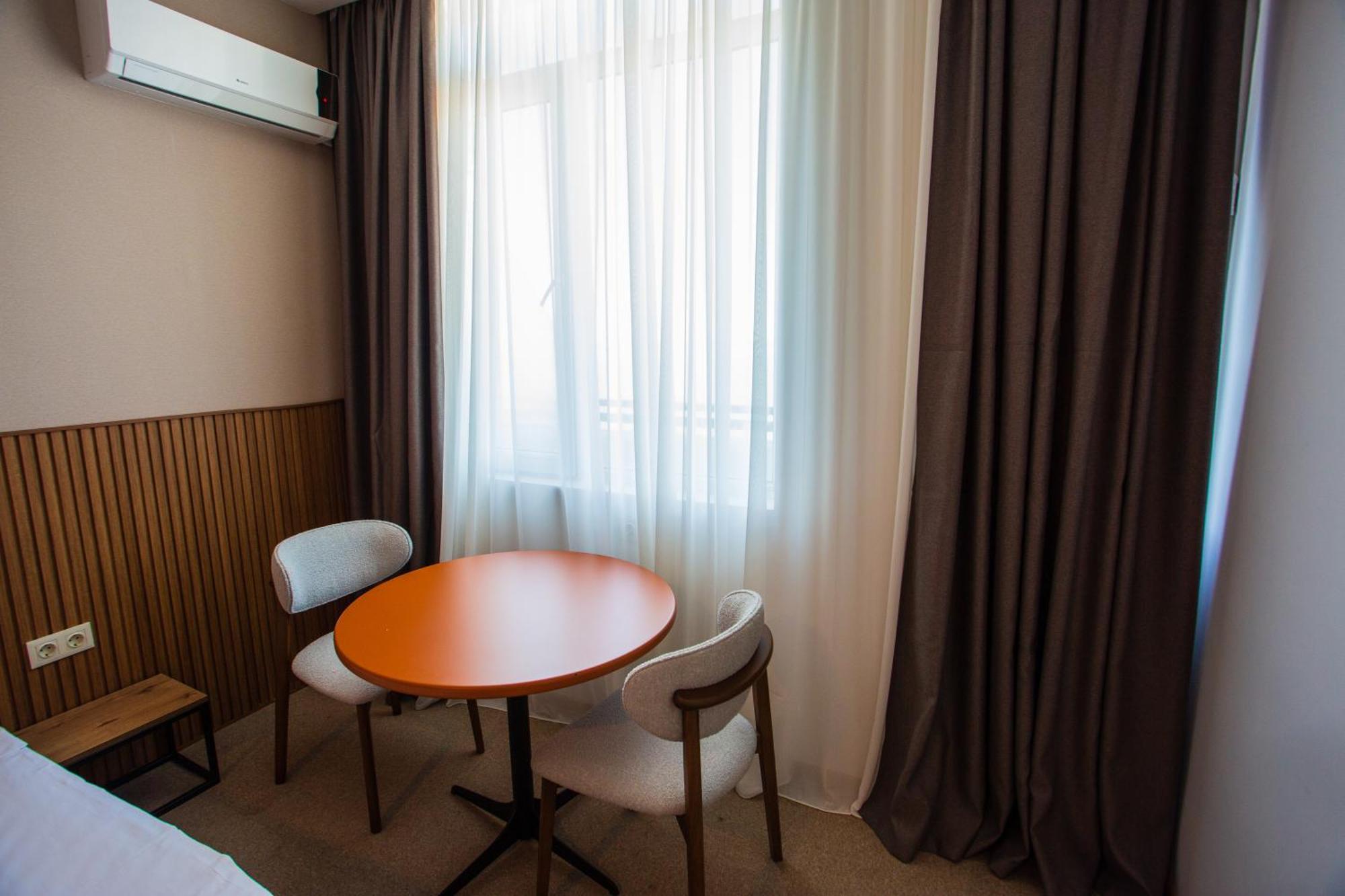 Polo Apartment Batumi Bagian luar foto